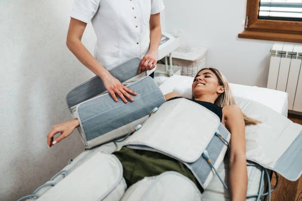 Pressotherapy lymphatic drainage treatment at Beauty & Shine, London SW8